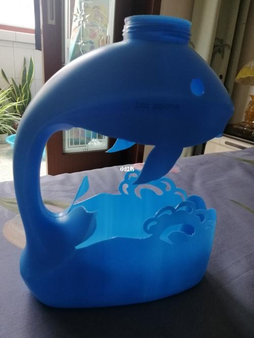 变废为宝_垃圾桶_洗衣液_兴趣爱好_手工