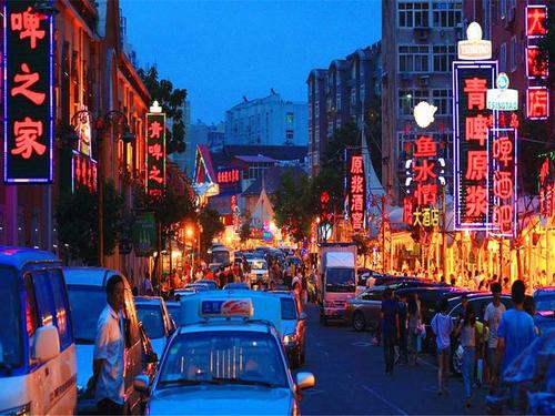 2,云霄路美食街