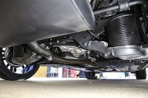 > 沃尔沃全新xc60底盘