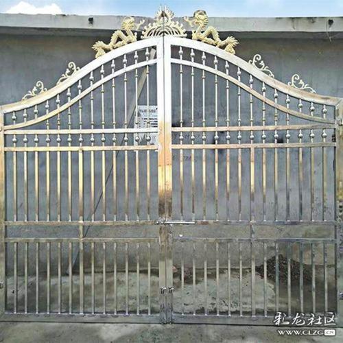 地方基层干部不能强制拆迁农村不锈钢围墙