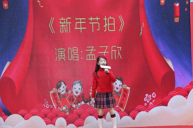 的缆车突然坠毁,在缆车坠落的那一刹那间,车厢内来自南宁市的潘天麒