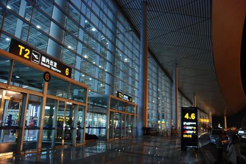 南昌昌北机场几楼晚上可以过夜吗