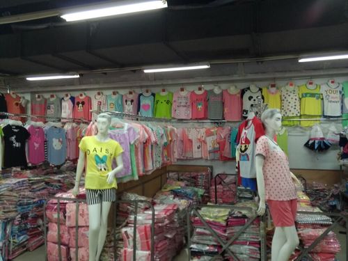 东门哪里有批发睡衣厂