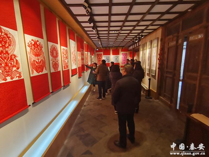 非遗过大年 文化进万家——新燕裁春秦安剪纸迎春展精彩亮相天水民俗