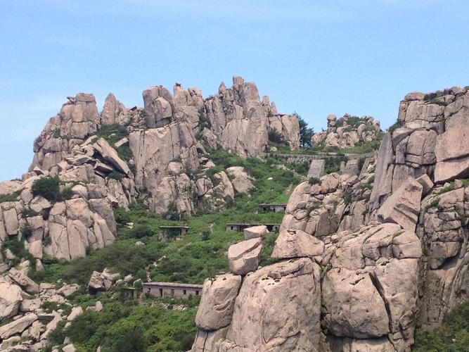 青岛崂山巨峰景观