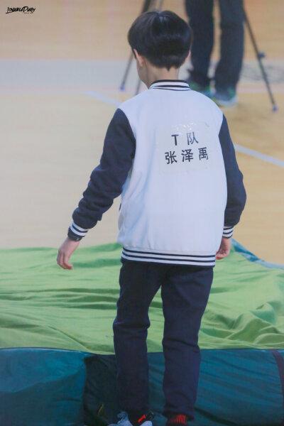 张泽禹图源微博@可爱日记·张泽禹个站侵删道歉