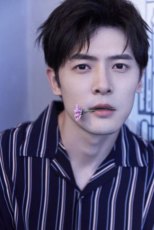 付辛博图片 付辛博帅气写真图片