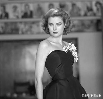 媲美赫本的传奇王妃格蕾丝·凯利,她的风格是什么?