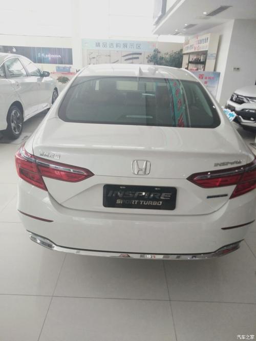 东风本田英诗派!