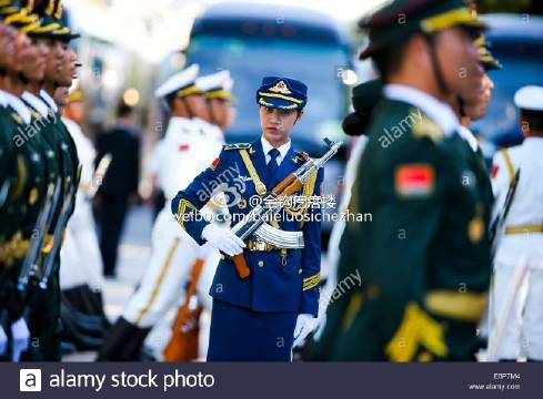 中国人民解放军陆海空三军仪仗队女兵中队队长程诚# 2014年8月25日.