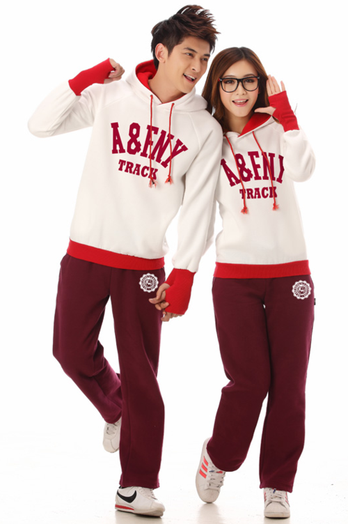 情侣装品牌卫衣外套 个性字母秋冬套头男女休闲装 宽松连帽卫衣 情侣