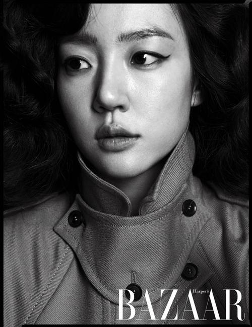 林秀晶拍写真 烟熏 透视装魅惑众人