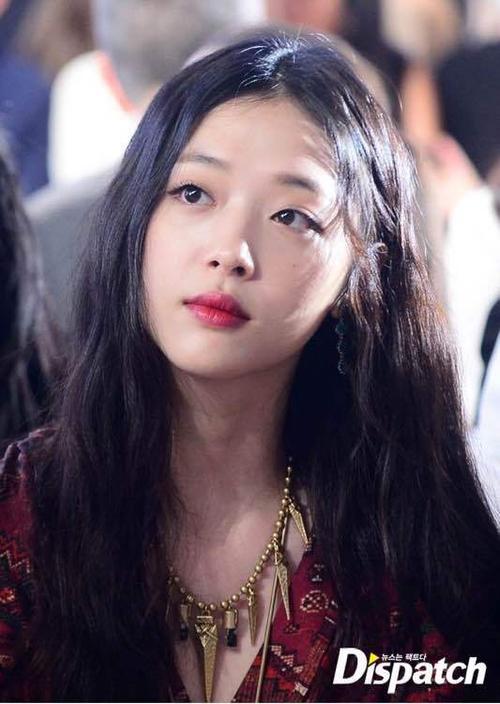 崔雪莉