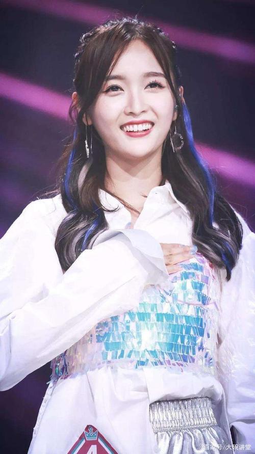 高清美照!火箭少女101组合成员:吴宣仪