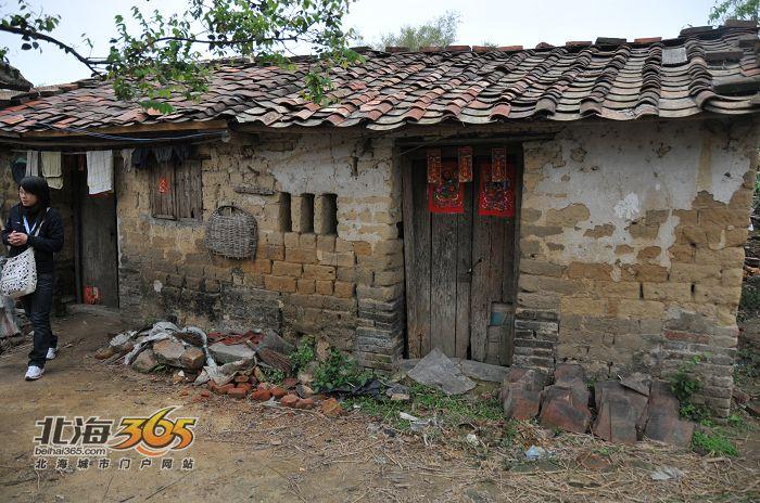 7】两兄妹和父亲住在不足20平米房子里 终年难得见阳光(石湾家访实录