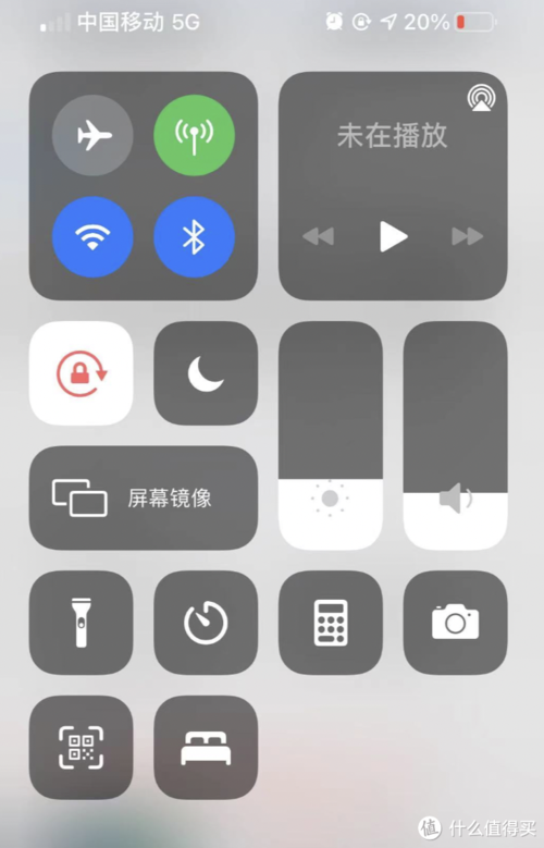 自带线二合一充电宝iphone iwatch再也不怕没电了