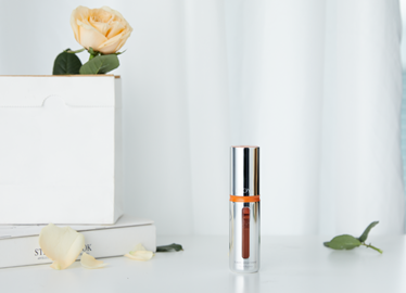 集科技与美学于一体的珀莱雅双抗精华给肌肤爱的答案