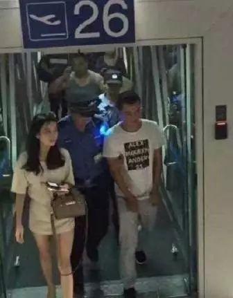 被抓的不只他一人,牵扯出更多内鬼.或判15