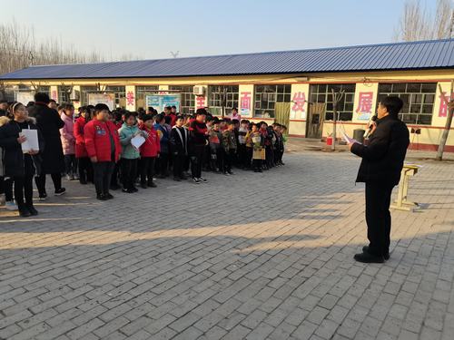 书写规范汉字,传承中华文化--霸州市岔河集乡西下中心小学规范汉字