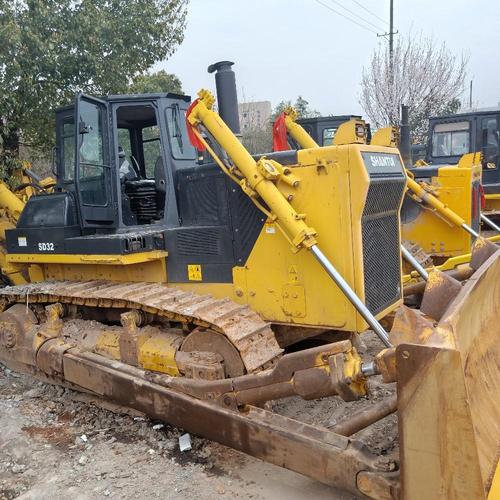 二手sd32推土机