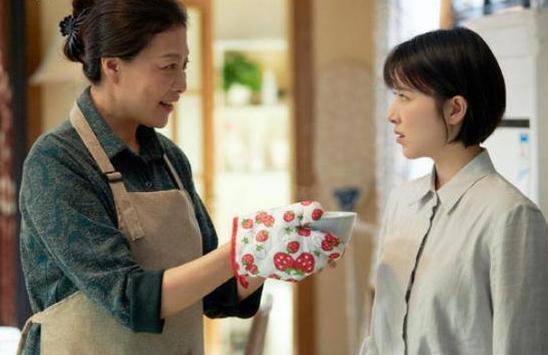 故事:媳妇帮老公婉拒婆家人借钱,却被婆家人攻击,婆婆