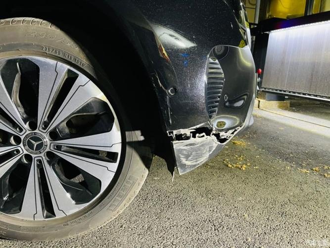 【图】记录我的eqc第一撞_奔驰eqc论坛_汽车之家论坛