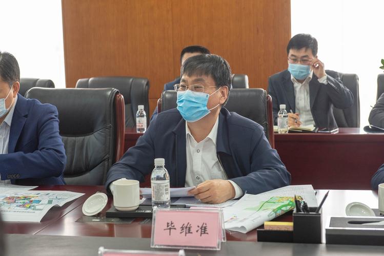 青岛市委常委胶州市委书记刘建军一行到集团访问