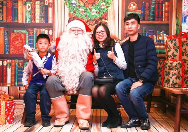 终于见到!大图带你看真正的圣诞老人