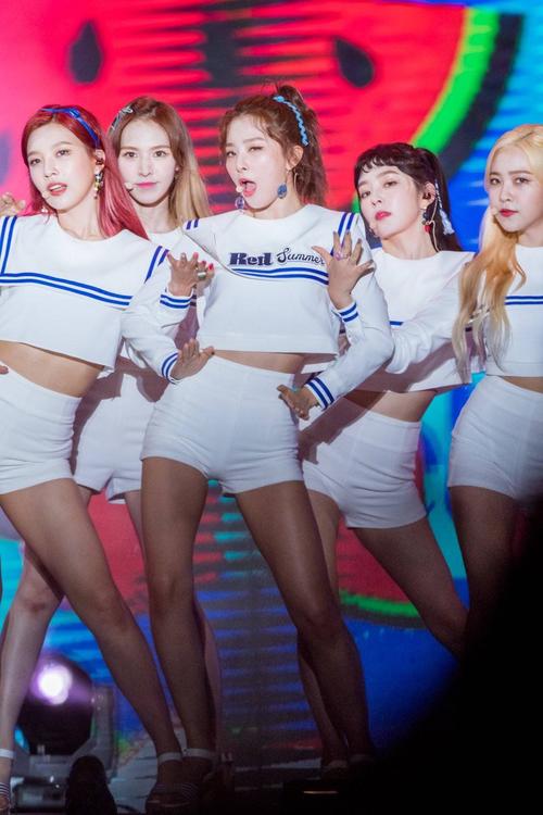 姜涩琪 kang seul gi