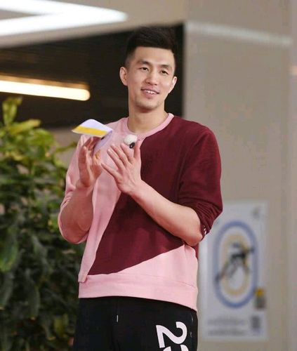 郭艾伦现身跑男节目组被吐槽这关乎国家队命运