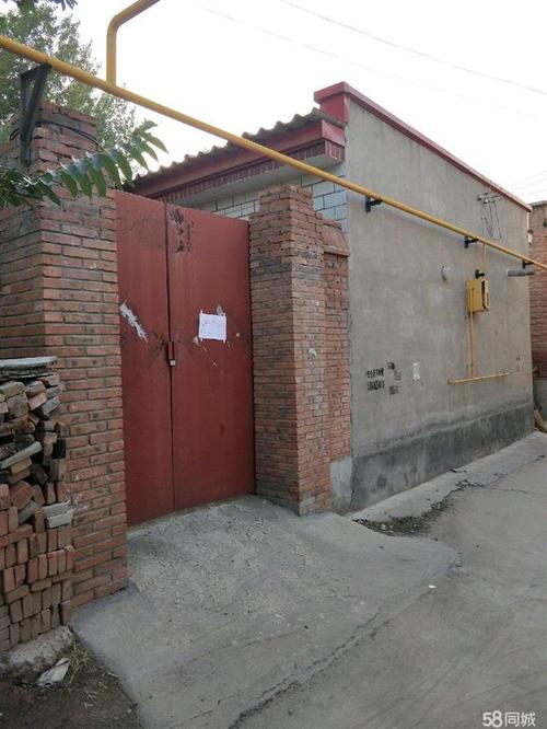 农村小院,玫瑰大街附近