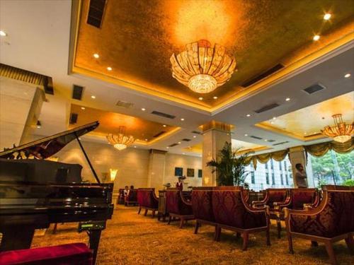 评论 上海中福世福汇大酒店 (salvo shanghai)