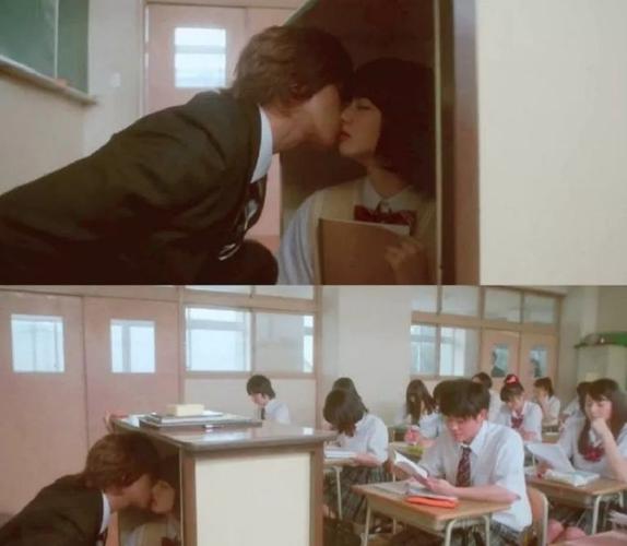 与山下智久在《近距离恋爱》中的课桌kiss是让女孩们尖叫的名场面.