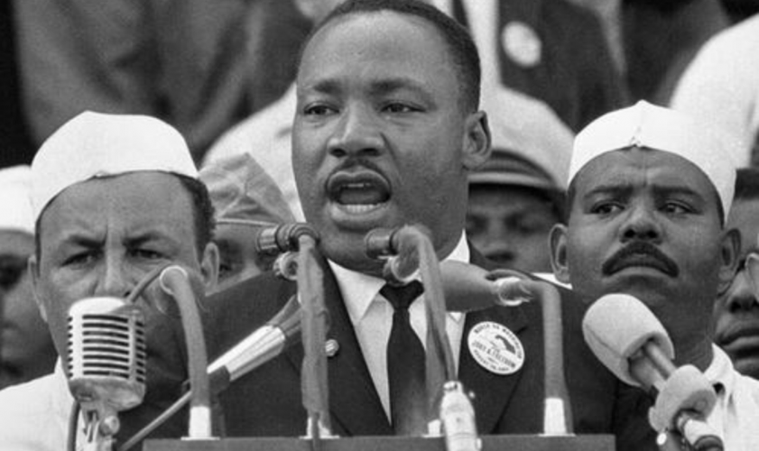 【一点资讯】马丁·路德·金演讲画面:他的这段话,着