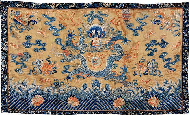 清龙纹云锦