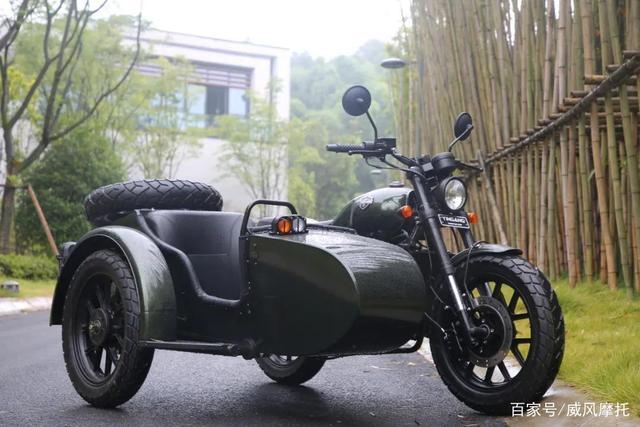 注重细节,专心摩旅——银钢边三轮悍路者ii代旅行版静态解析