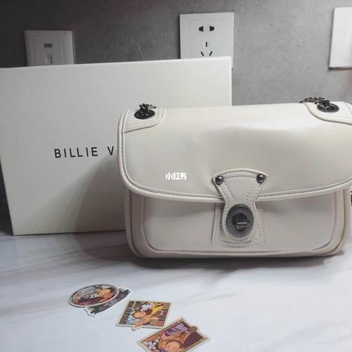 在小红书被种草的billie veromca流浪包,看视频就直接