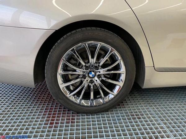 宝马5系原厂轮毂改电镀,帅到亮瞎眼