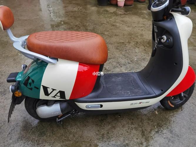 雅迪q6_轮胎_电动车_雅迪怎么样_雅迪_ah怎么样_头盔