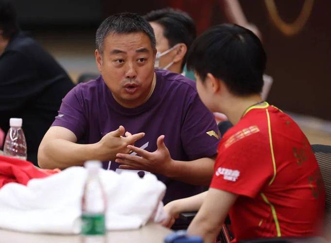 马龙樊振东王楚钦首日取胜,孙颖莎陈梦遭遇挑战|奥运热身赛