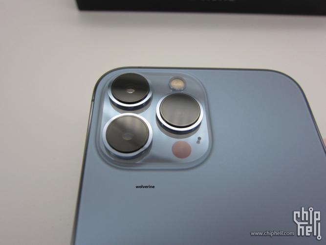更新开箱iphone13pm512g远峰蓝摄像头外观与我其他手机对比
