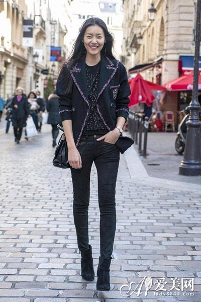 香奈儿粗花呢外套 街头淑女都有型