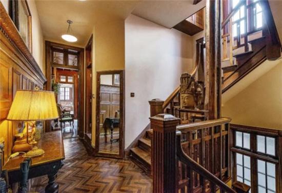 安心地板:拼花木地板效果图这么美, 搭配别墅洋房经典