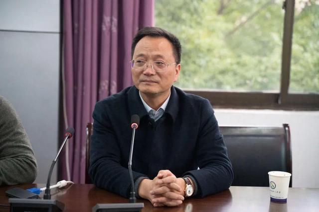 清华大学欧智坚,杜应超教授莅临湖南省衡阳市八中讲座