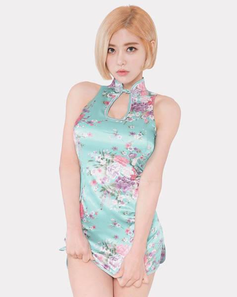 韩国90后女dj soda