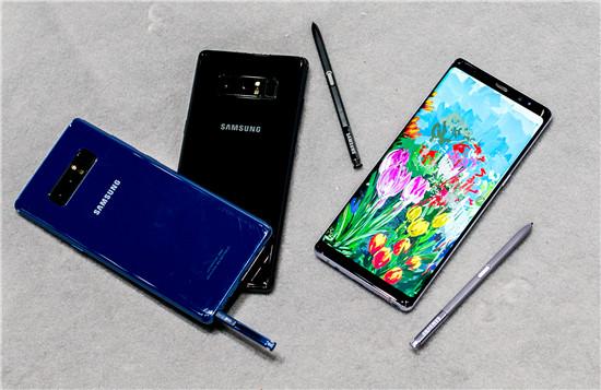 谜夜黑,旷野灰和星河蓝三款配色除了"价格实惠量又足",galaxy note8还