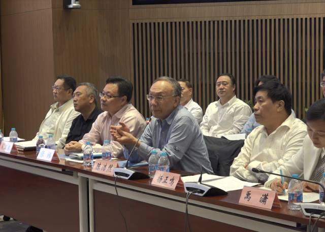 陆静 交流者:市提篮桥监狱党委书记 王东晟 复旦大学 教授陈浩然点评