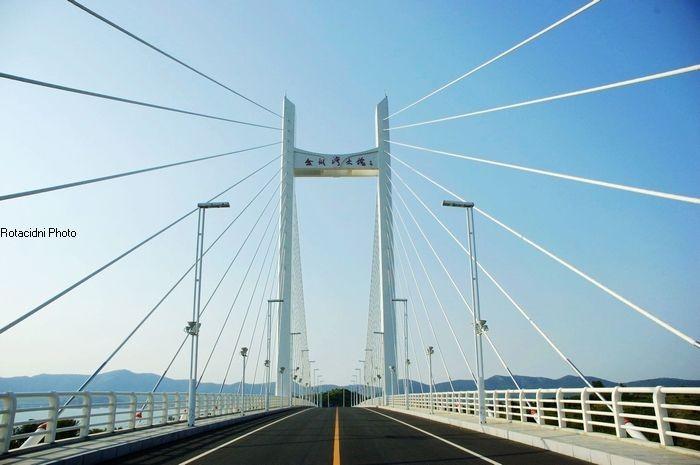 大连市金州湾大桥