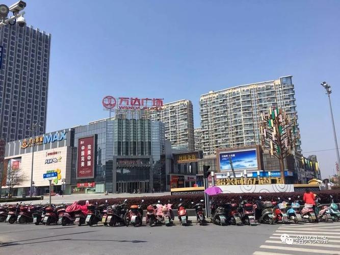 2010年12月开业以来   它一直是浙江万达客流量前五的商场   可见柯