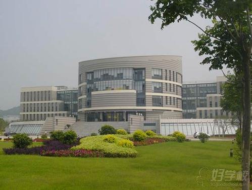 河海大学 图书馆